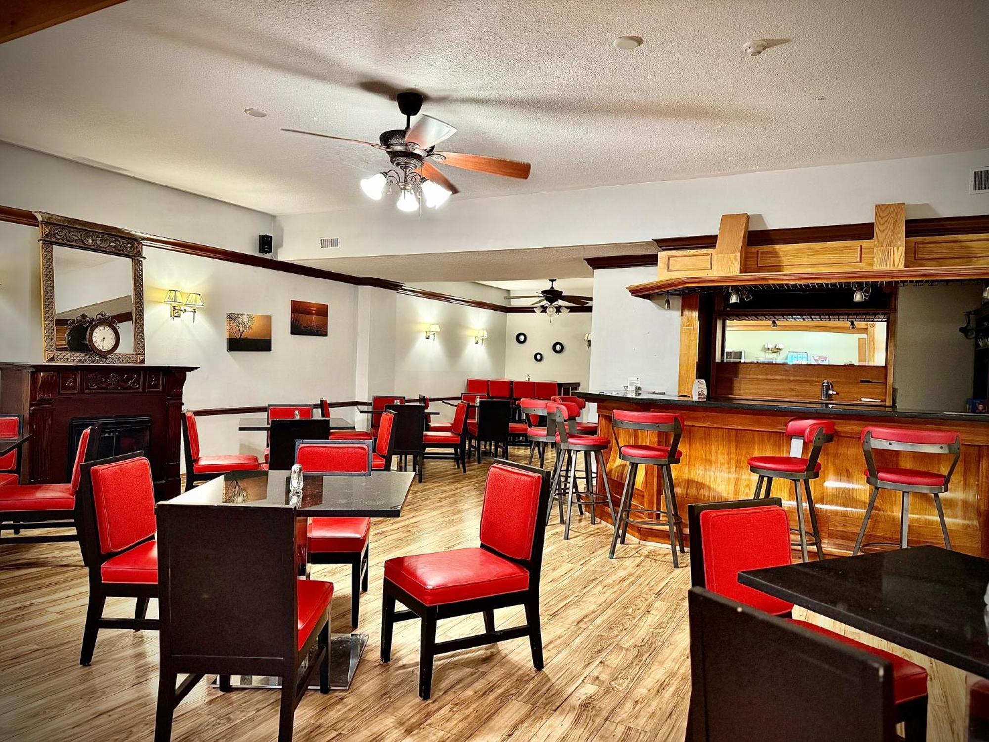 Surestay Plus Hotel By Best Western Kincardine Exterior foto