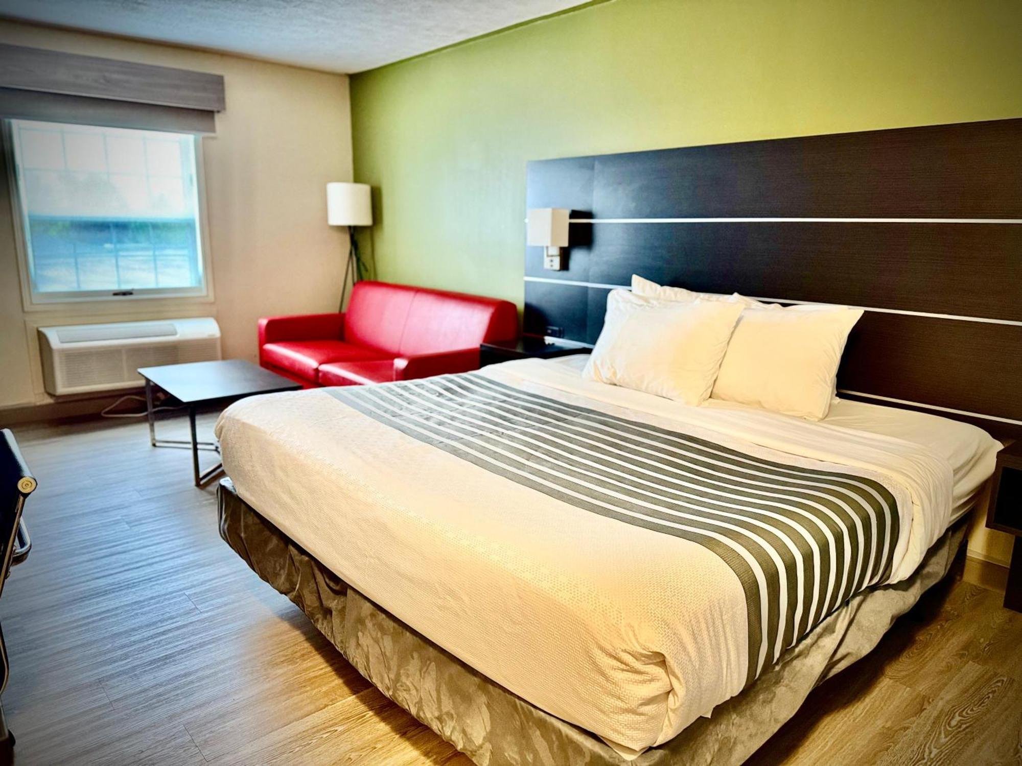 Surestay Plus Hotel By Best Western Kincardine Exterior foto